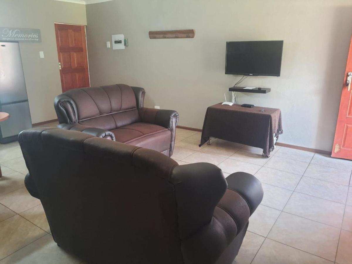 Goedehoop Guesthouse Zeerust الغرفة الصورة