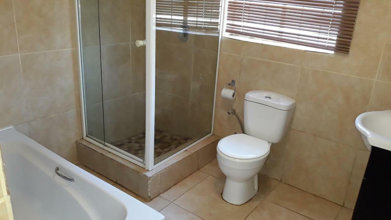 Goedehoop Guesthouse Zeerust المظهر الخارجي الصورة