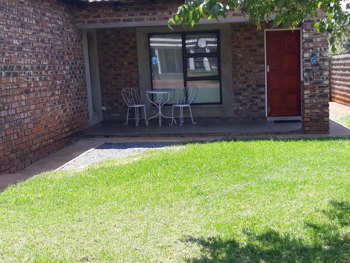 Goedehoop Guesthouse Zeerust المظهر الخارجي الصورة