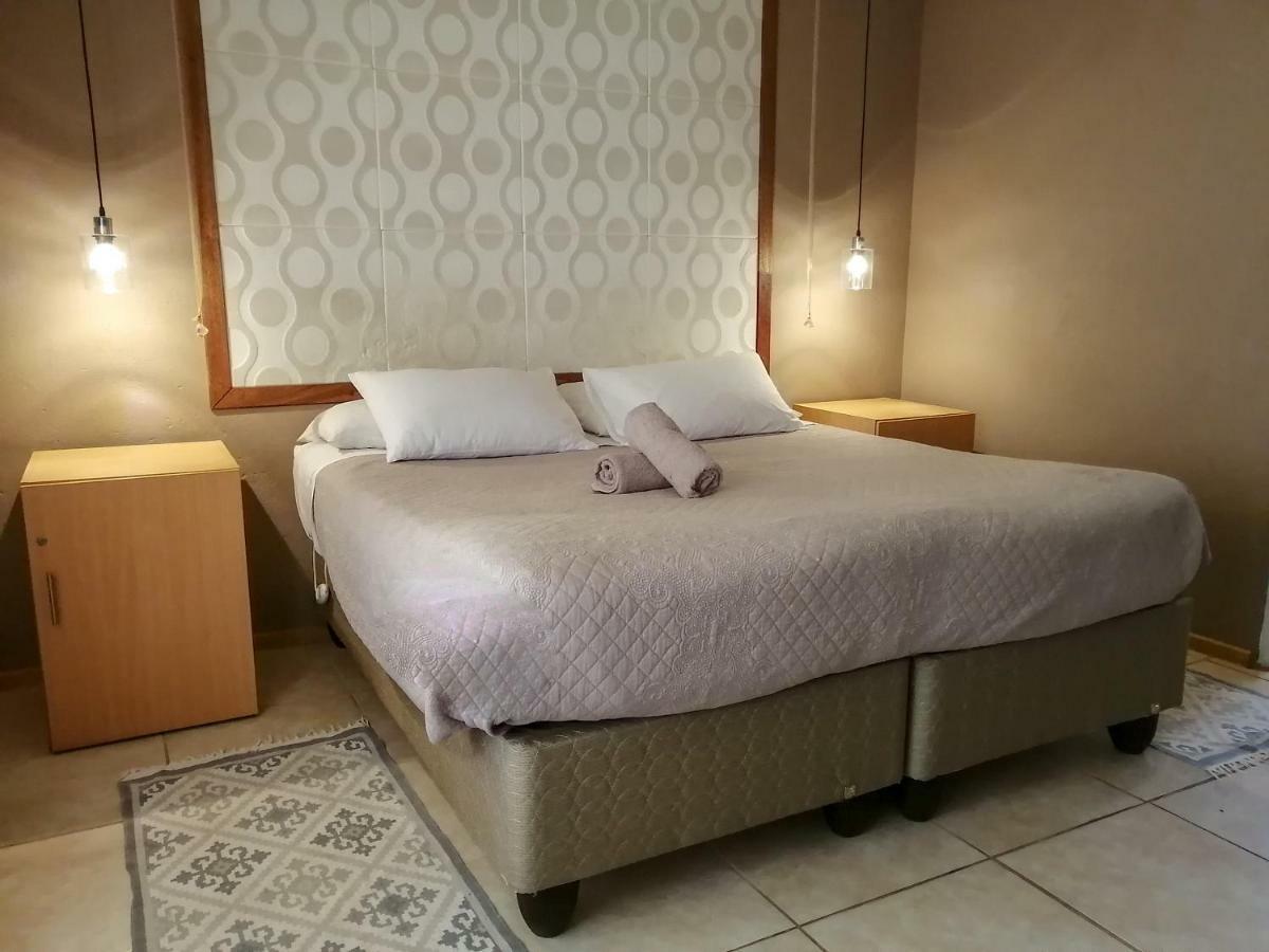 Goedehoop Guesthouse Zeerust المظهر الخارجي الصورة